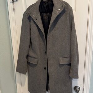H&M Men's Elegant Gray Trench Coat